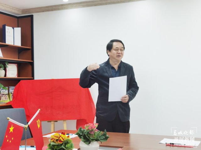 云南蒙学教育研究院在昆明揭牌成立