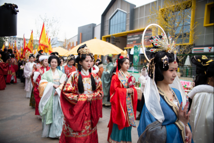 齐风宋韵诗礼泉城！济南第四届汉服文化旅游节举办